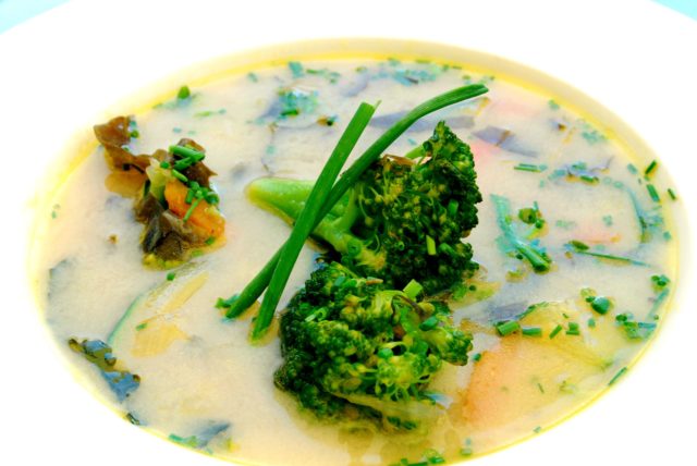 Sopa miso vegana