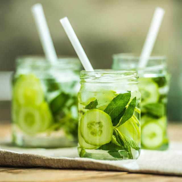 Agua con pepino